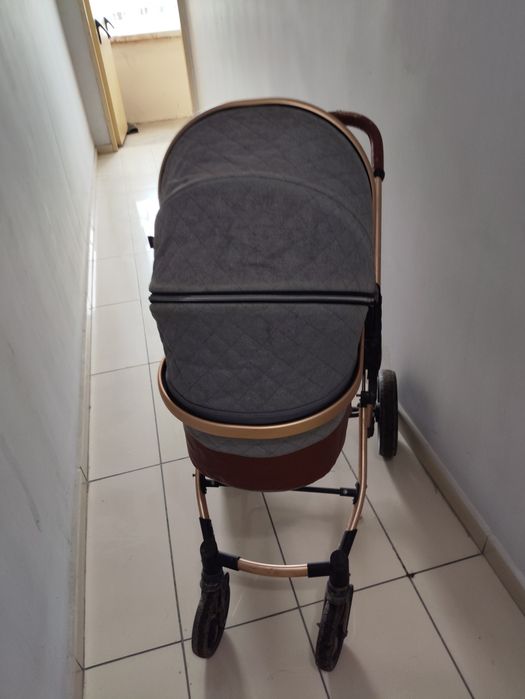 Продам детскую коляску