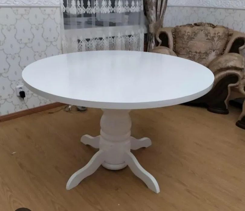 Дөңгелек Стол сатылады