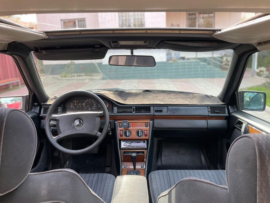 Мерс сатылады срочно жыгыттер