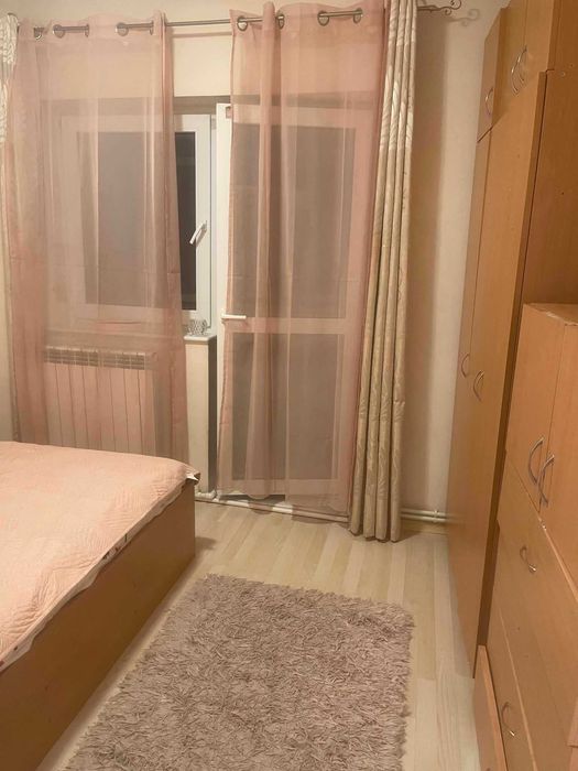 Apartament 3 camere,Centru-Gara-Arcu,Persoan fizica