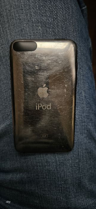 iPod Touch generația a 2-a
