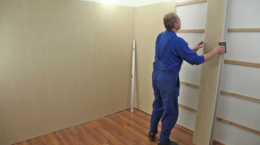 Montaj parchet laminat, lambriu lemn, mdf, PVC, Montaj mobilier