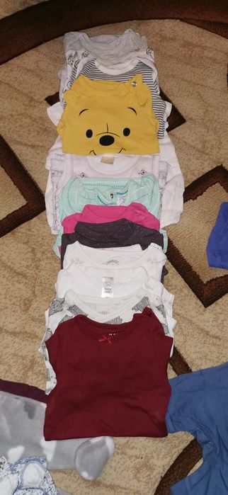 Vând lot alcătuit din foarte multe hăinuțe (56-62)