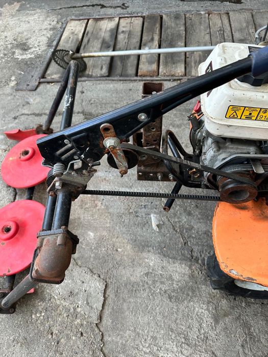 Motocoasa de vanzare