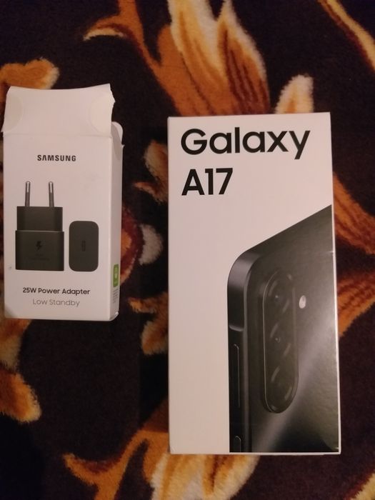 Vand telefon Samsung Nou