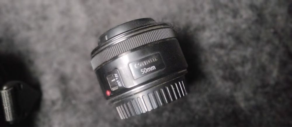 Canon EOS 600D camera хорошем состояние!