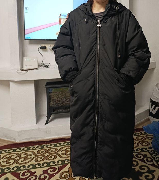 Куртка теплая осенние 3000тнг 3 курточки