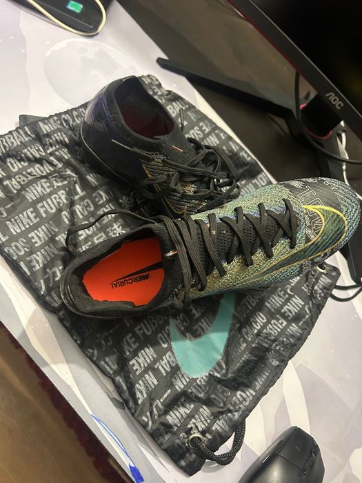 Ghete fotbal Nike Vapor 16