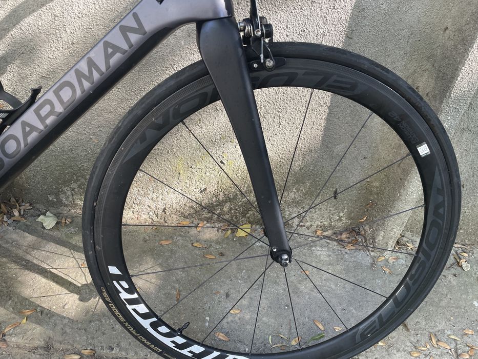 Bicicleta sosea Boardman SLR 8.9 Carbon, XL / 54, Zipp 404, peste 1.80 m