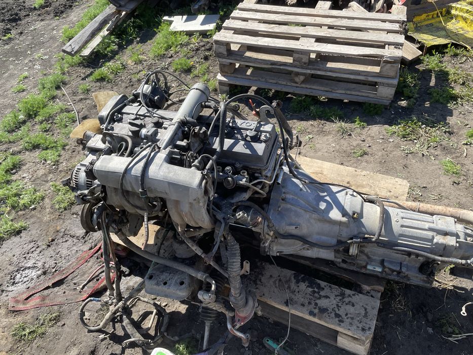 Продам двиготель toyota cresta 90 1gfe