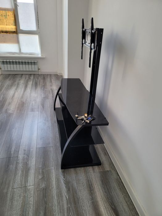 Тумба для телевизора