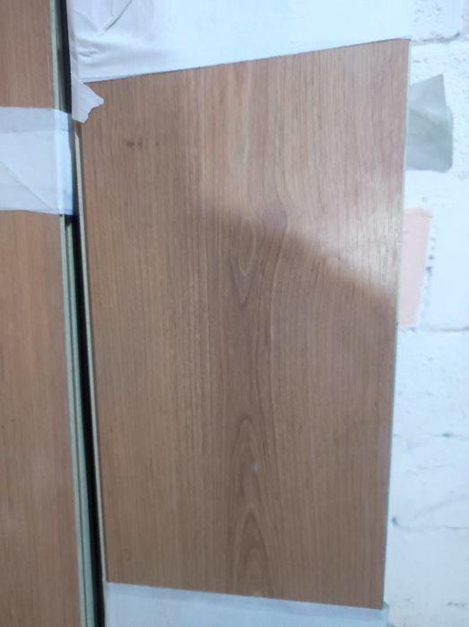 Продам ламинат б/у