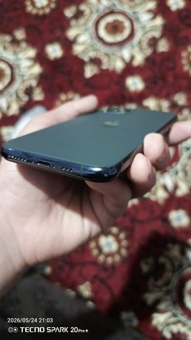 Iphone 11pro green