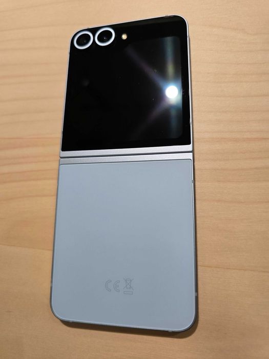 Samsung Galaxy Z Flip 6, 512GB, 8GB RAM, Albastru