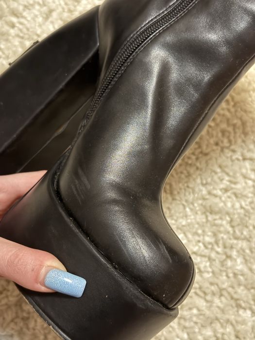 Срочно продам ботьльоны NakedWolf