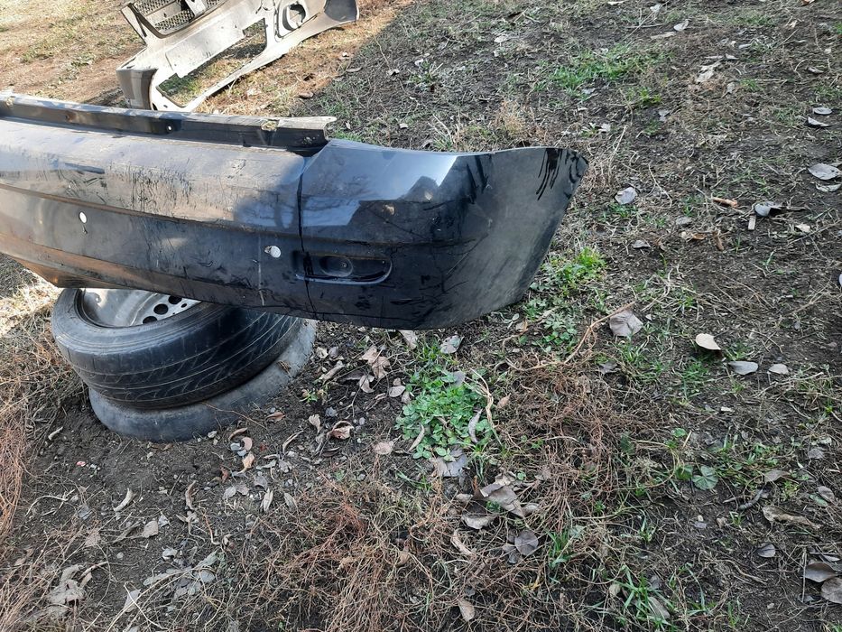 Продам задний бампер Приора