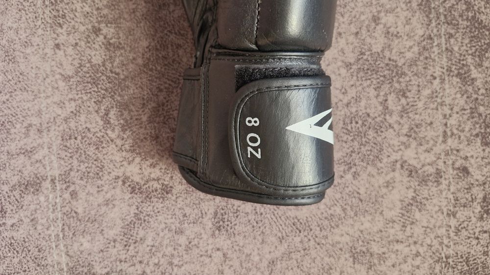 Перчатки  для   бокса.