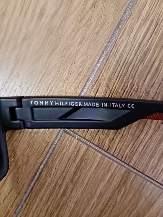 Ochelari de soare Tommy Hilfiger