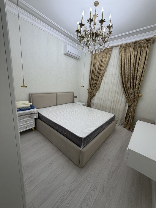 Янги Узбекистон парк ариентир. Квартира 5 комнатная. С новым ремонтом.