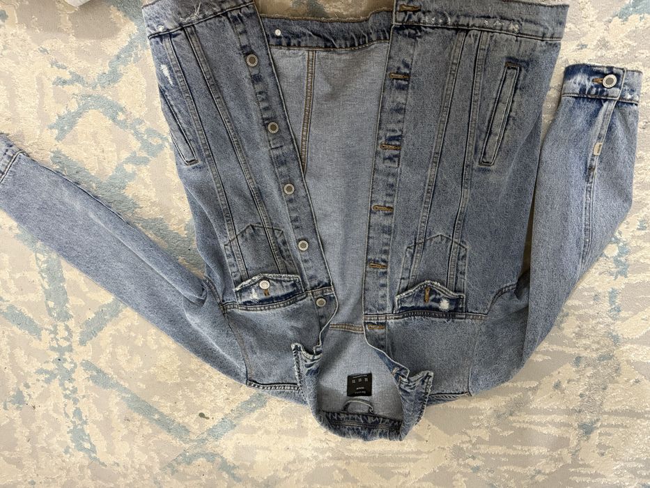 Bershka джинсовая куртка