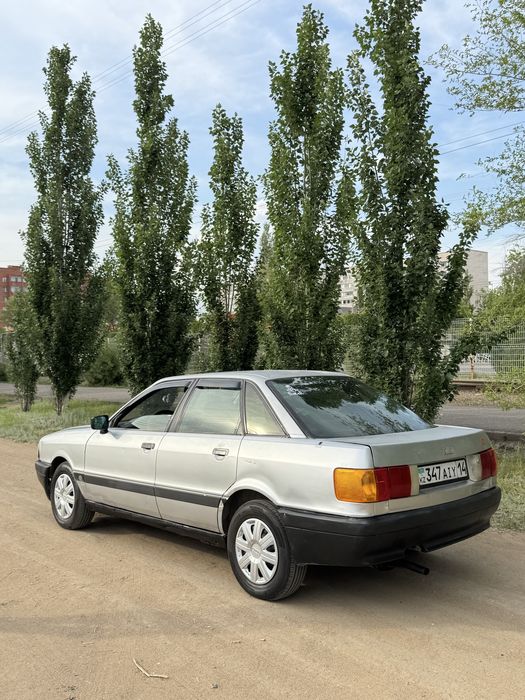 Продам машину ауди 80