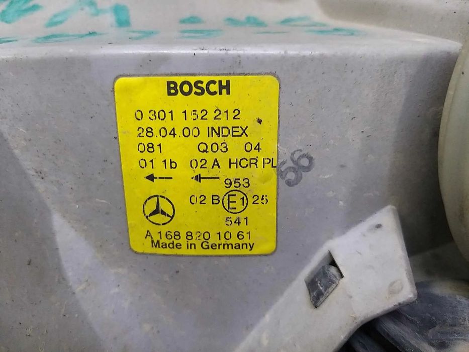 Far dreapta mercedes a class w168 a1688201061 0301152212