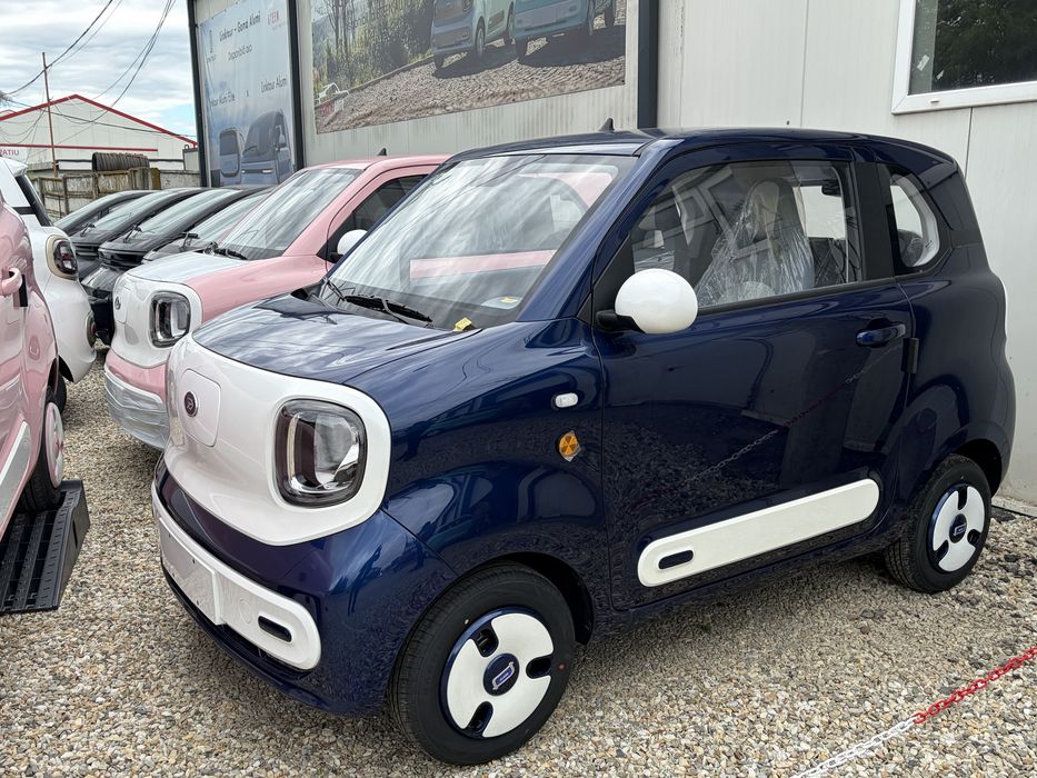 Aigo M1//16 ani//4 locuri//180 km autonomie//camera//Ac//16 ani