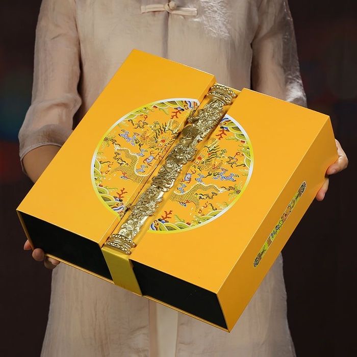 Китайский чай в аодарочной коробке