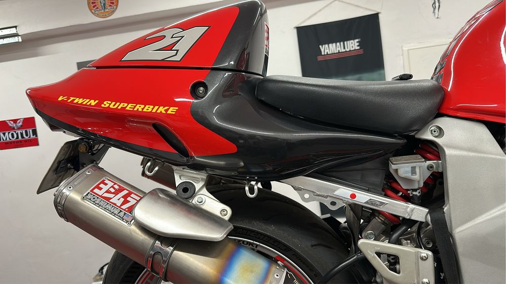 Suzuki TL 1000 R  V-Twin Superbike