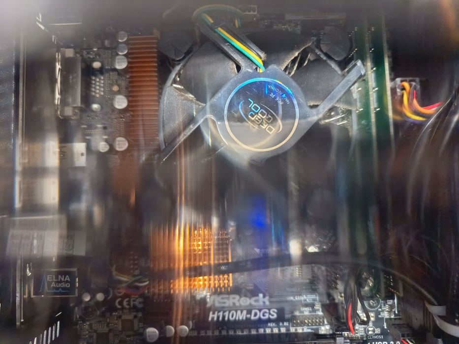 Настолен геймърски компютър PC GeFors 7400 GAMING