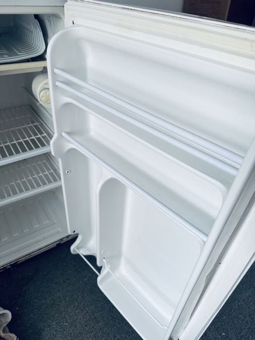 холодильник 22000