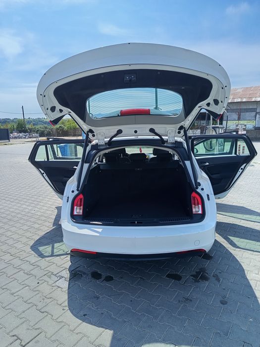 Opel Insignia 2012