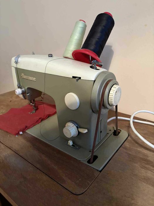 Шевна машина ,крачна,Науман