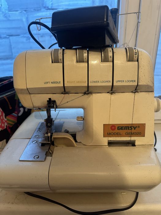 Продам оверлог 25000 тг