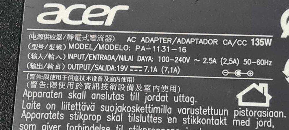 Incarcator pentru laptop Acer 135W 19,5V cu 7,1A,stare buna