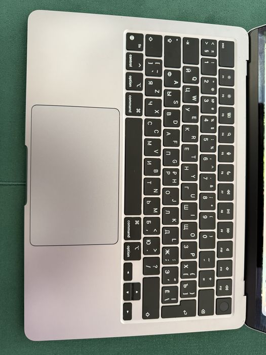 Apple Macbook Air 13, M2, 2022