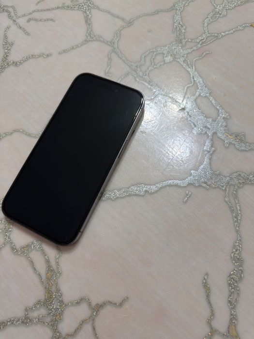 Продам Iphone 14 pro