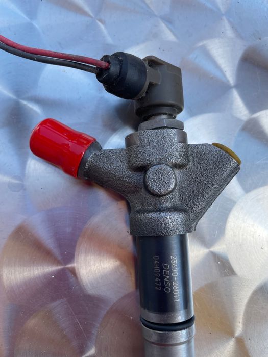 Дюза за Lexus is 220d