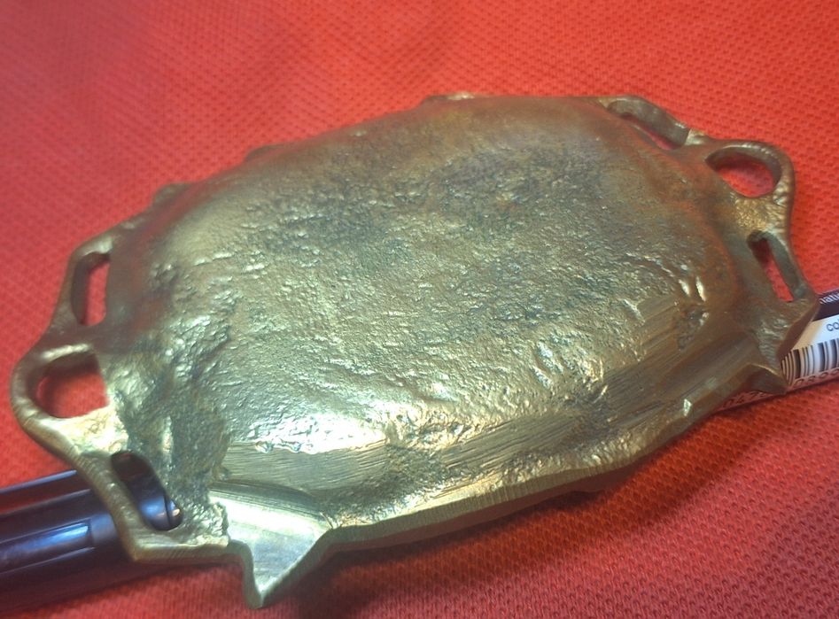 Scrumiera veche/ vide - pache Art Nouveau  din bronz (cca 1900-1920)