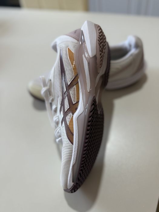 Маратонки за тенис Asics