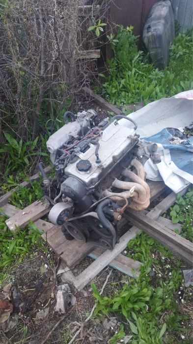 Продам двигатель на mitsubishi carisma