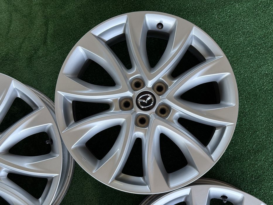 4бр. КАТО НОВИ 19” ОРИГИНАЛНИ Джанти 5х114.3 за -MAZDA/HYUNDAI/KIA/японски- 7.0Jx19H2, ET50