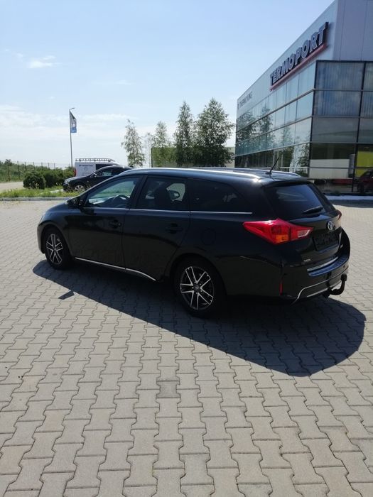 TOYOTA Auris 2013 — imagine 4