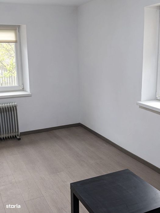 Proprietar,casa renovata ,teren 2000 mp deschidere 113 m,Farcasele Olt