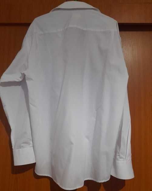 Camasi de calitate marimea XL ca noi