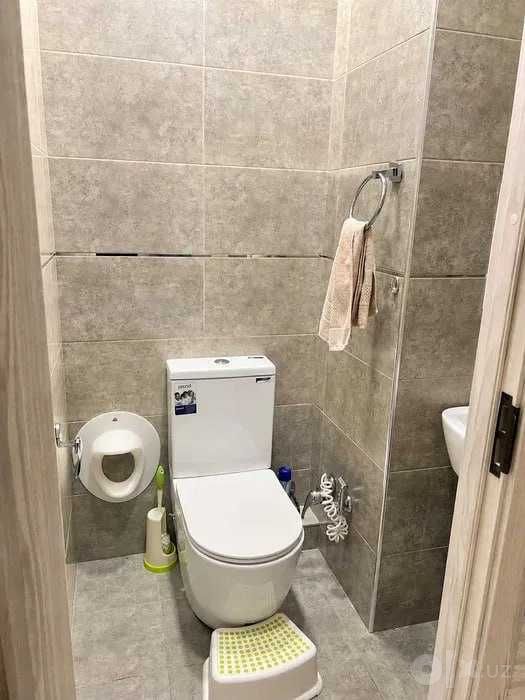 Новостройка , 3/5/8, 90м2 Ориентир: улица Паркентская евро !!