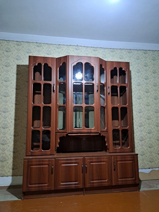 Продам хорошую стенку