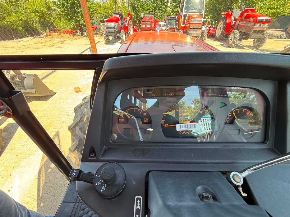 Трактор KUBOTA GL27 4x4