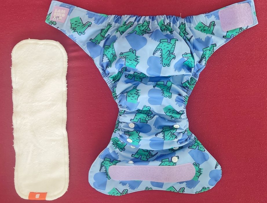 Vând pachet scutece refolosibile Bambino Mio