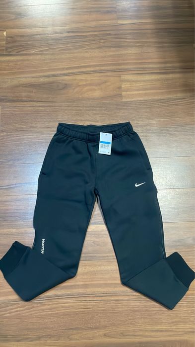 Pantaloni nike nocta